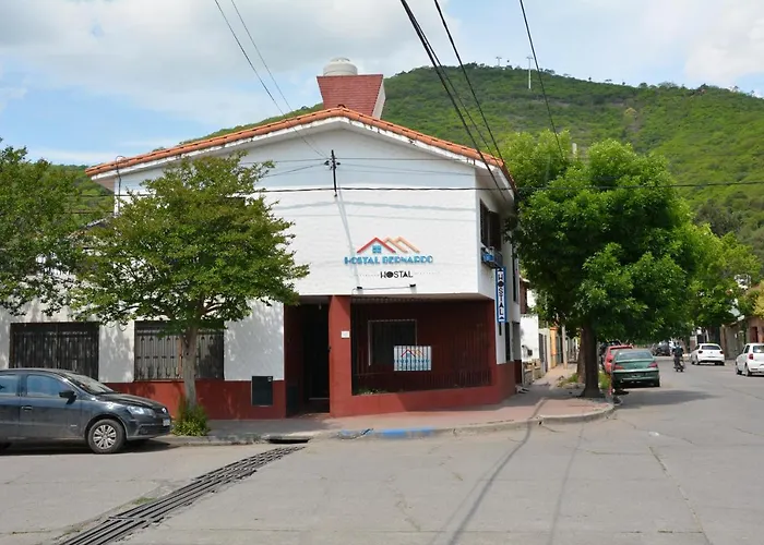Hostal Bernardo Salta